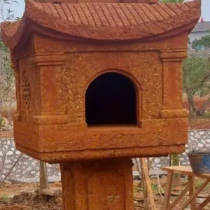 Nhà Thờ Nhỏ / Miếu Thờ Bằng Đá Ong – Bền Đẹp, Cổ Kính, Hợp Không Gian Tâm Linh