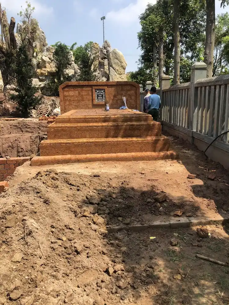 Lăng mộ đá ong – kiến trúc tâm linh mang dấu ấn xứ Đoài